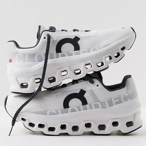 On Running $180 | Women's Cloudmonster | Size 9.5